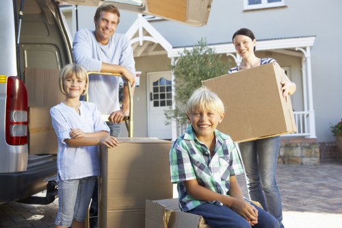 Sustainable removal service with recycling and reuse focus